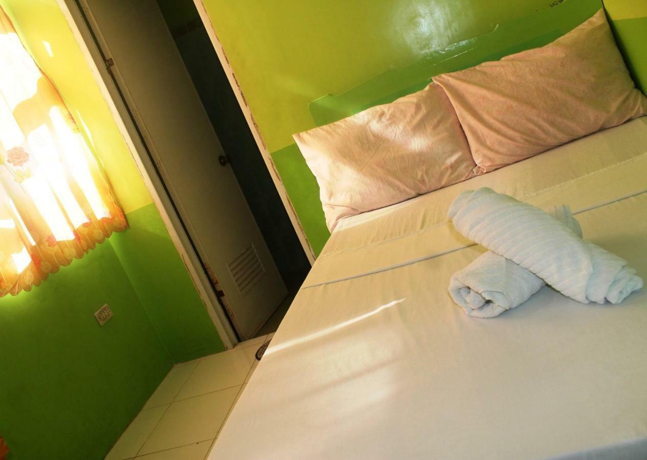 Austria'S Guest House إل نيدو المظهر الخارجي الصورة